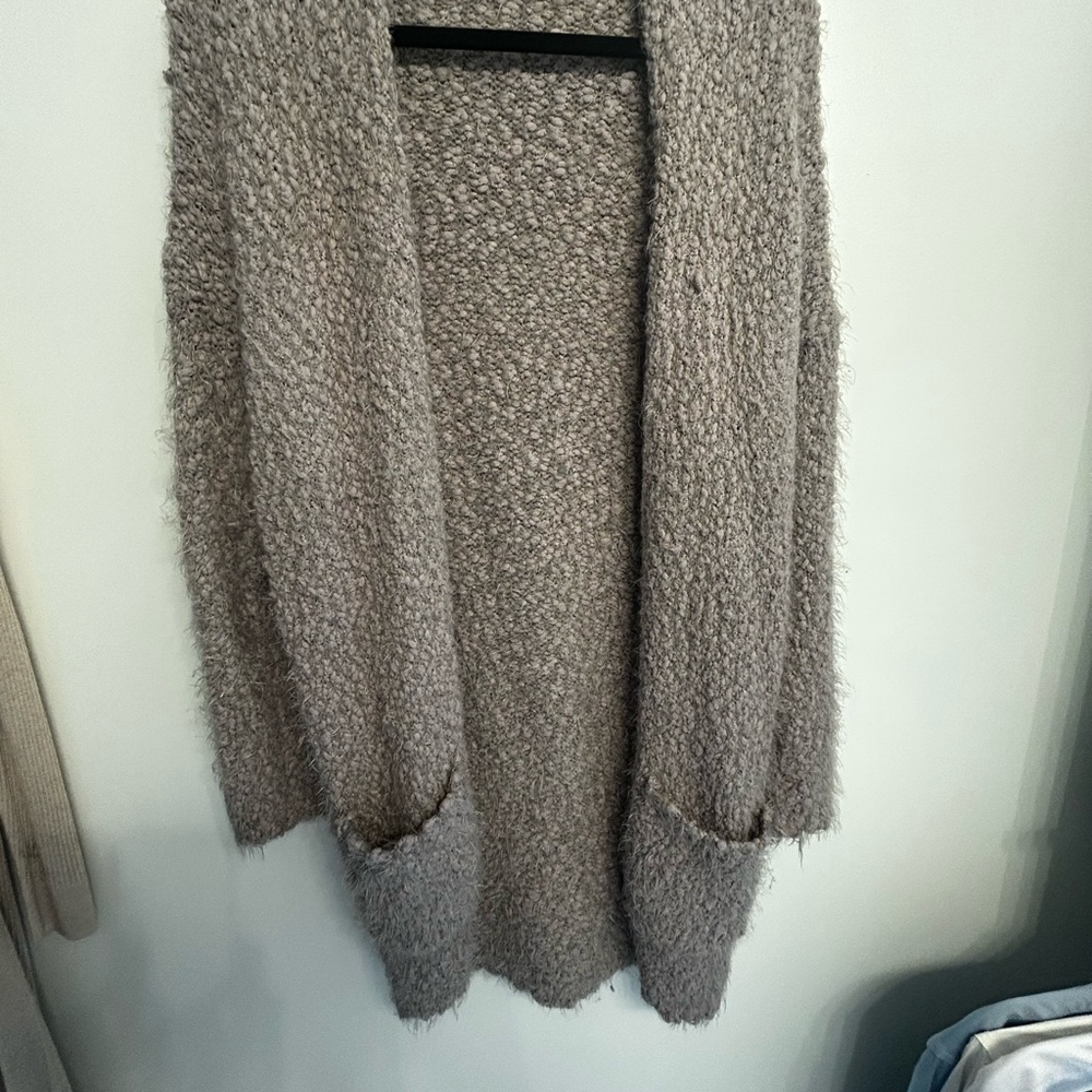 debut Cozy Gray Women's Cardigan Size M/L